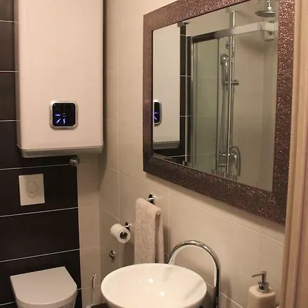 Studio Mini